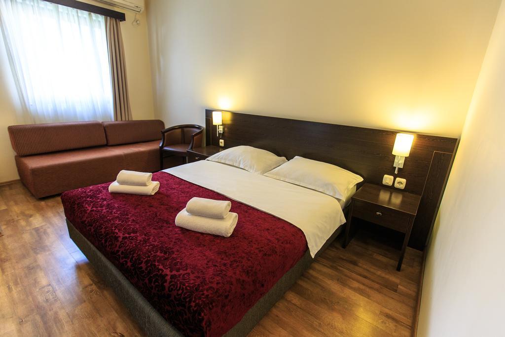 Lucic Rooms & Suites Budua Esterno foto